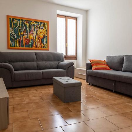 Haus Martina Apartment Desenzano del Garda Exterior photo