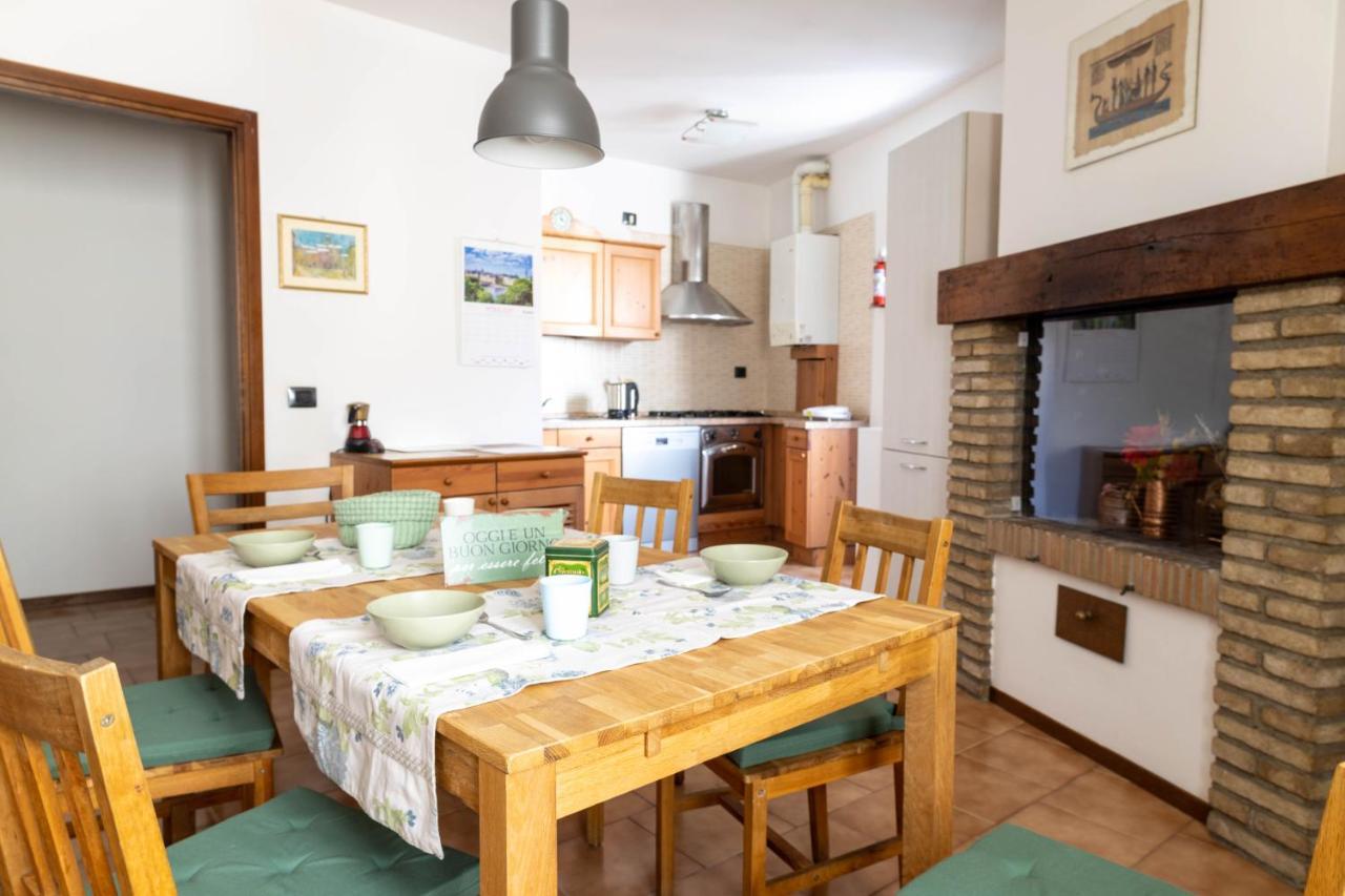 Haus Martina Apartment Desenzano del Garda Exterior photo