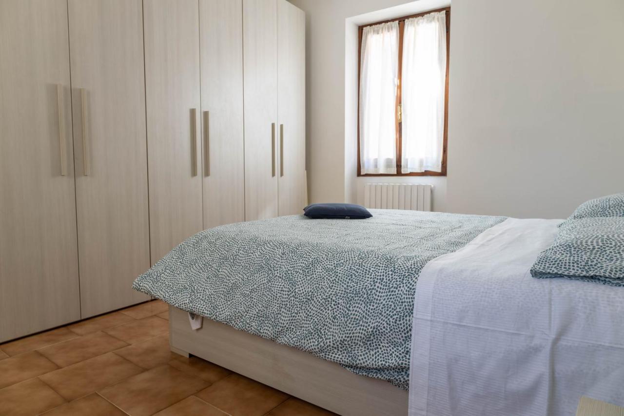 Haus Martina Apartment Desenzano del Garda Exterior photo