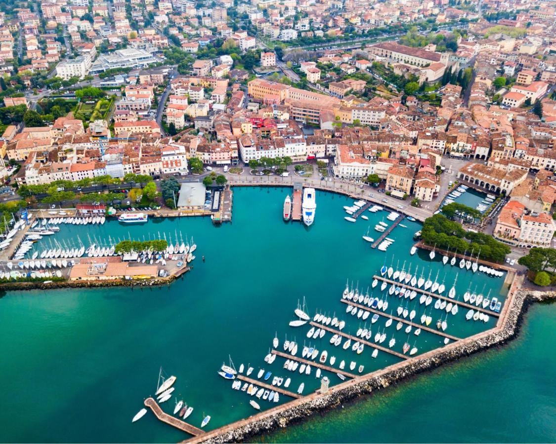 Haus Martina Apartment Desenzano del Garda Exterior photo