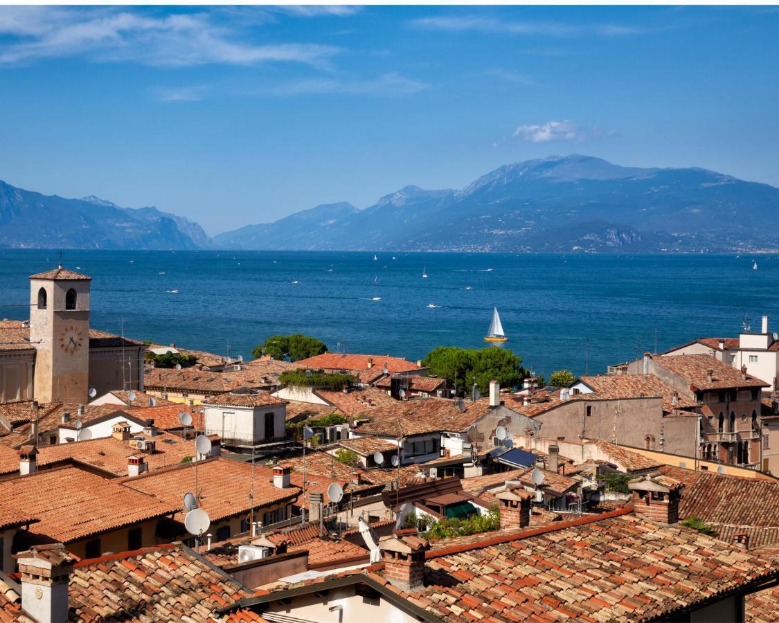 Haus Martina Apartment Desenzano del Garda Exterior photo