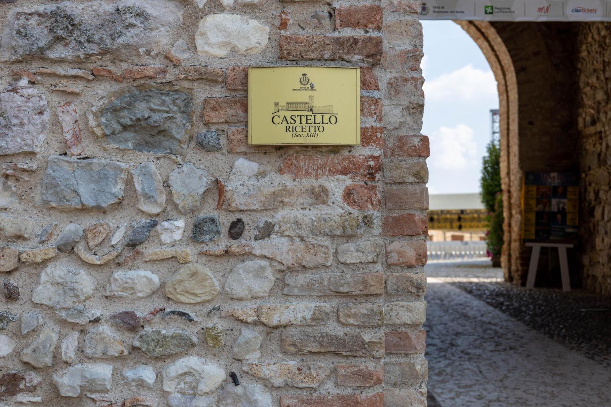 Haus Martina Apartment Desenzano del Garda Exterior photo